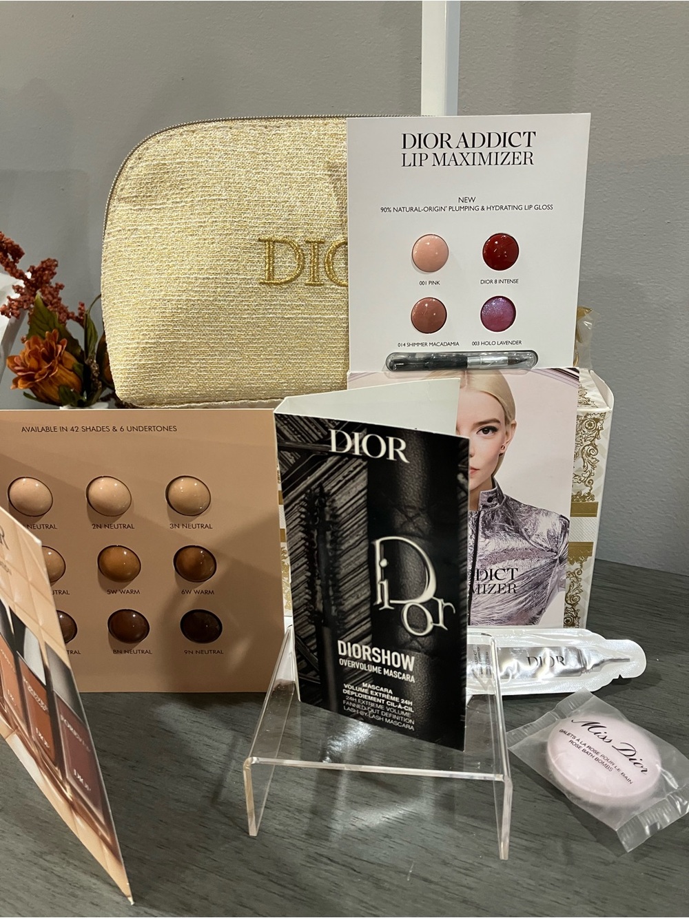 Dior beauty bundle- Gold Cosmetic bag w/ box and beauty samples!
